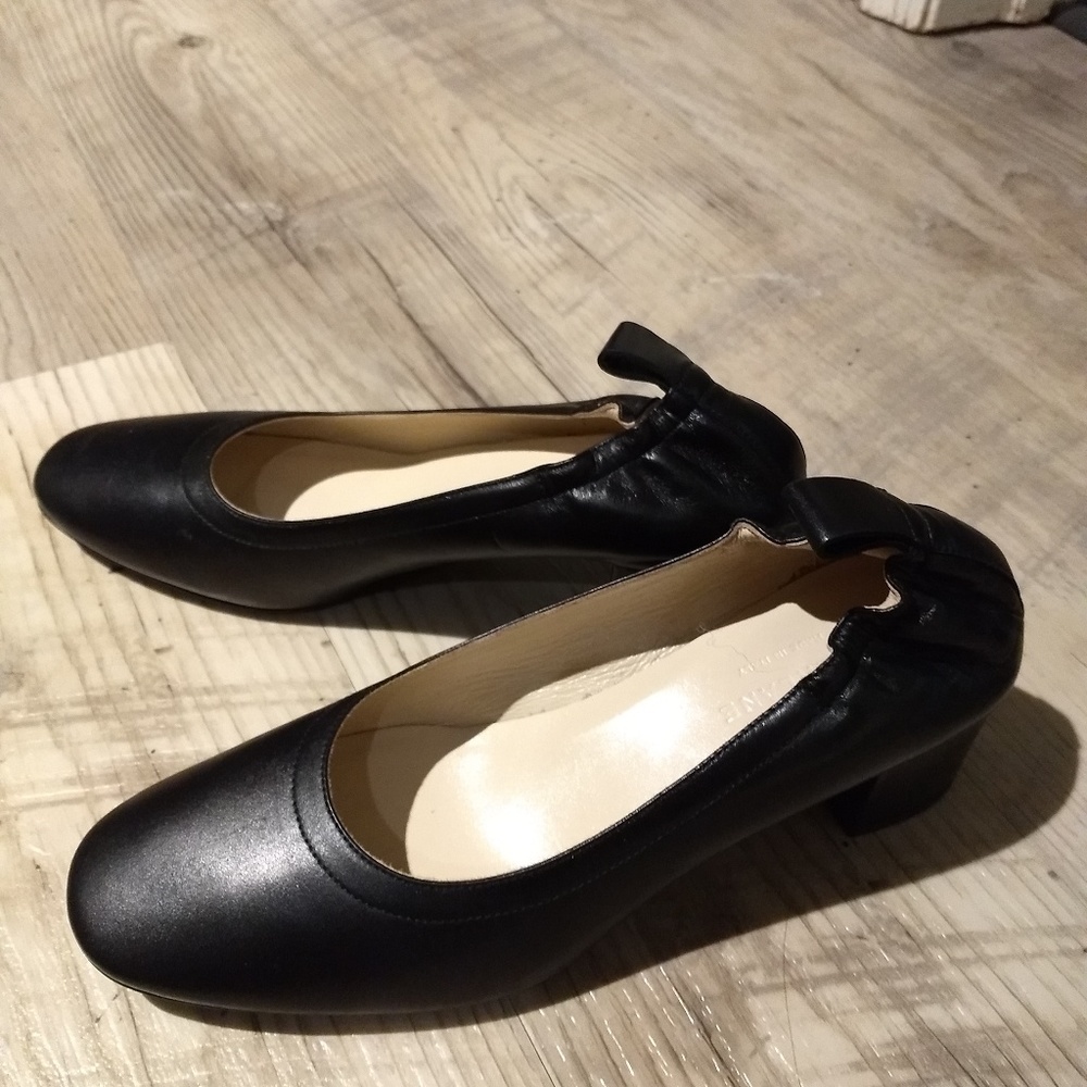 Everlane Black Leather Day Heels Size 8